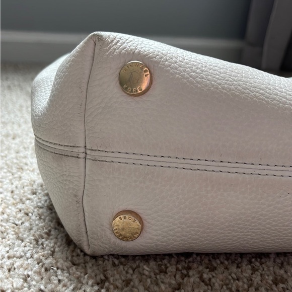 Michael Kors long chain shoulder tote - Picture 4 of 13